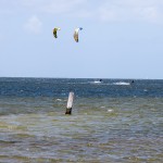 Parasailing Crowd