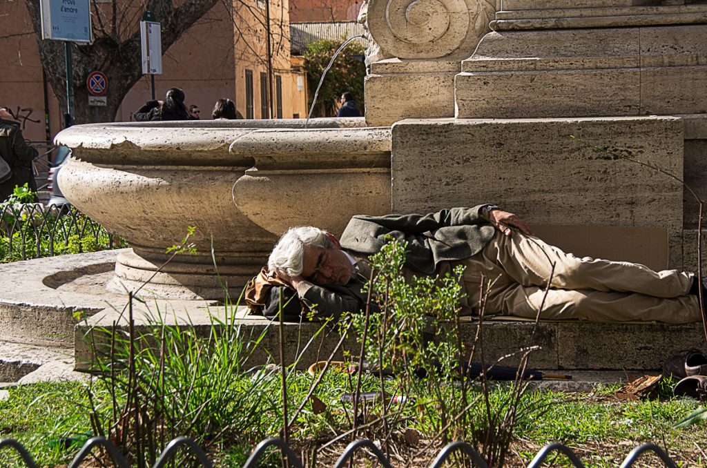 Naptime in Trastevere