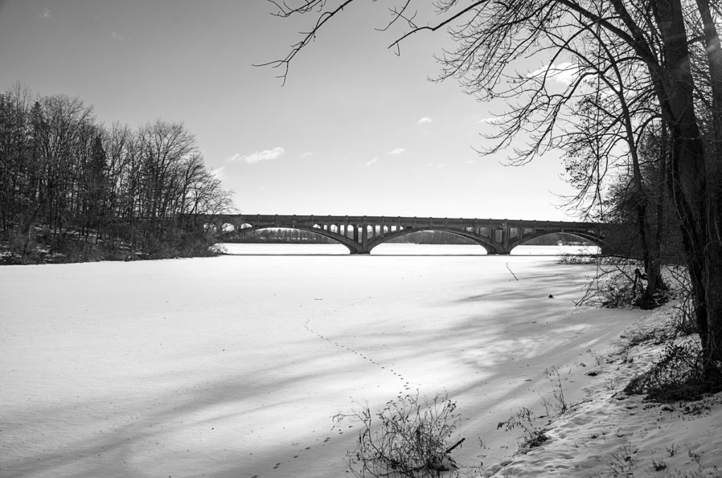 West Shore Rd Bridge